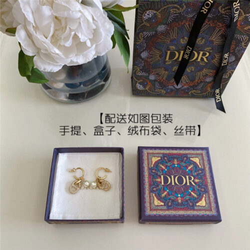 High Quality Luxury Dior Full Diamond Cd Pearl Ear Hook