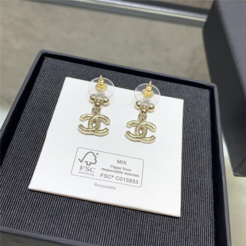 High Quality Luxury Chanel Cross Pendant Earrings product detail