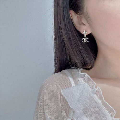 High Quality Luxury Chanel Cross Pendant Earrings product detail