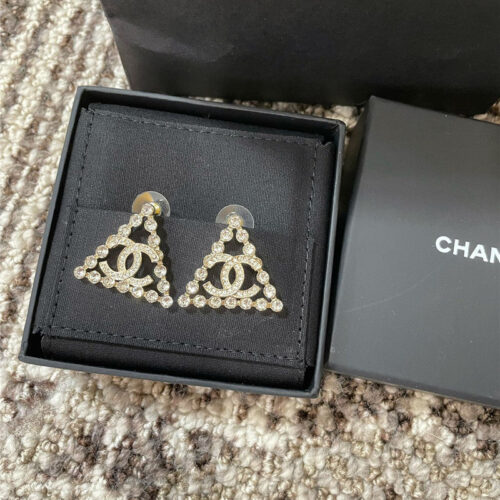 High Quality Luxury Chanel Triangle Double C Earrings