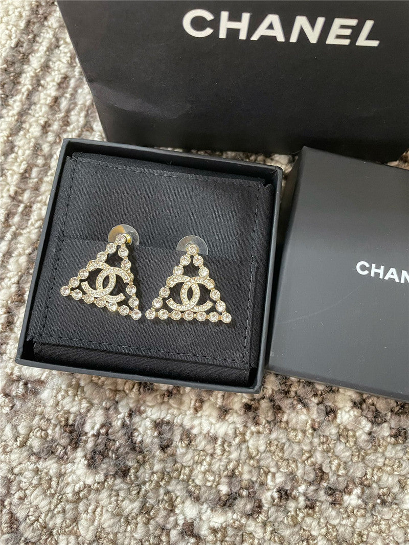 High Quality Luxury Chanel Triangle Double C Earrings