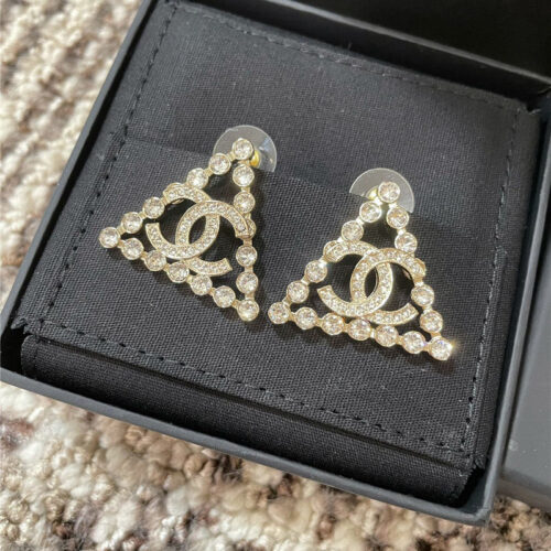 High Quality Luxury Chanel Triangle Double C Earrings product detail