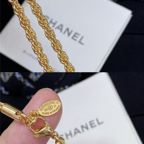 High Quality Luxury Chanel Glossy Double C Necklace product detail