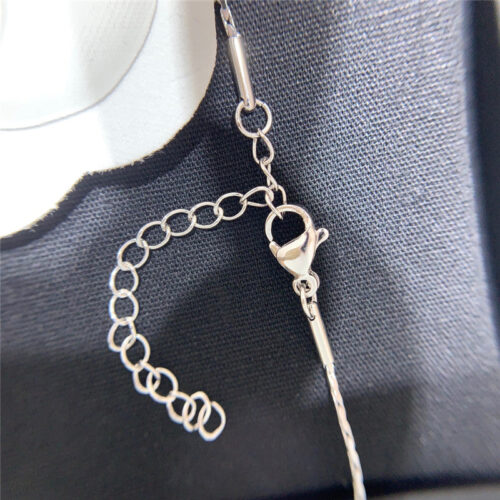 High Quality Luxury Chanel Small Square Grain Necklace product detail