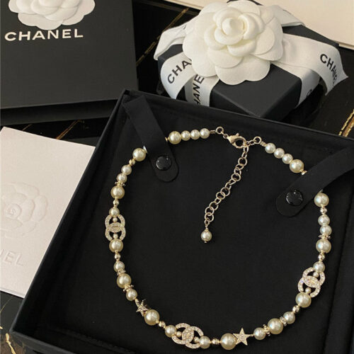High Quality Luxury Chanel Fragrance Necklace