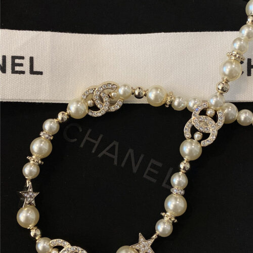 High Quality Luxury Chanel Fragrance Necklace product detail