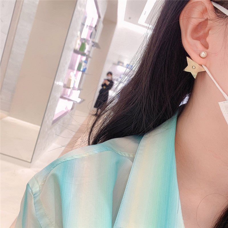 High Quality Luxury Dior Pentagram Earrings product detail