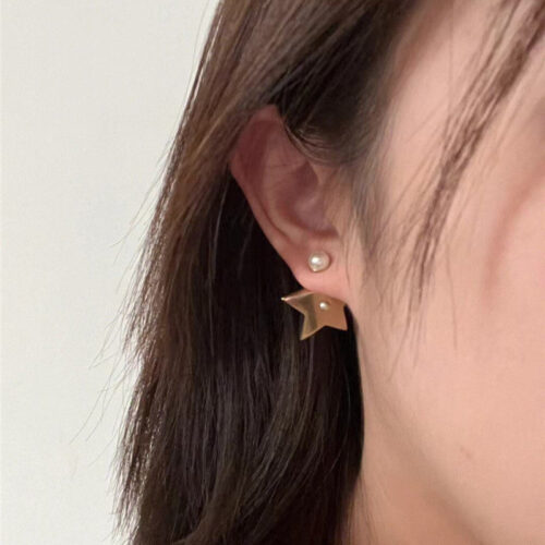 High Quality Luxury Dior Pentagram Earrings product detail