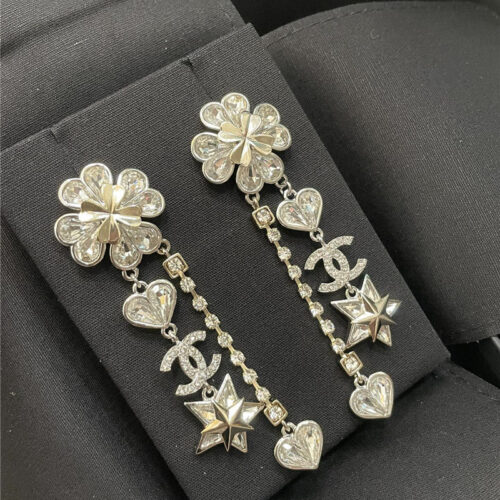 High Quality Luxury Chanel Multi-Element Earrings product detail