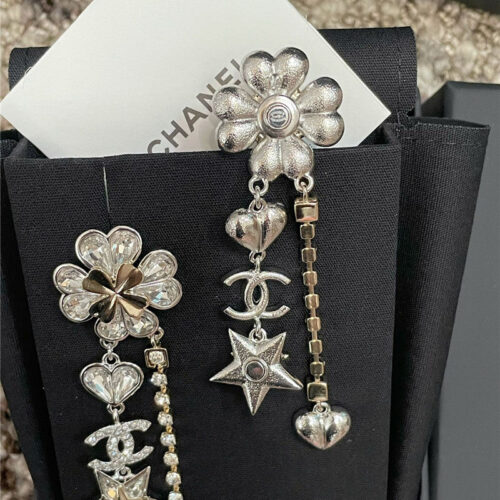 High Quality Luxury Chanel Multi-Element Earrings product detail