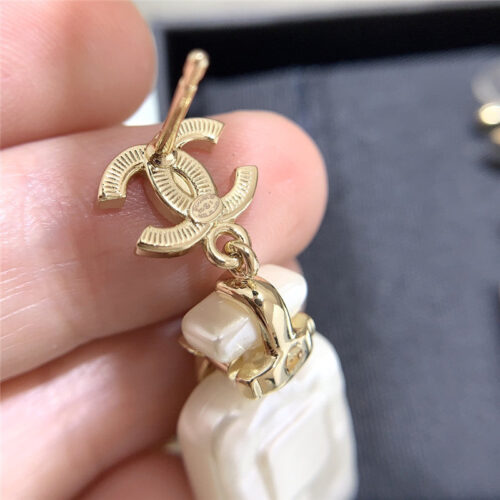High Quality Luxury Chanel New Perfume Bottle Earrings product detail