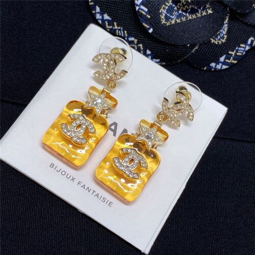 High Quality Luxury Chanel Rock Sugar Perfume Bottle Earrings product detail