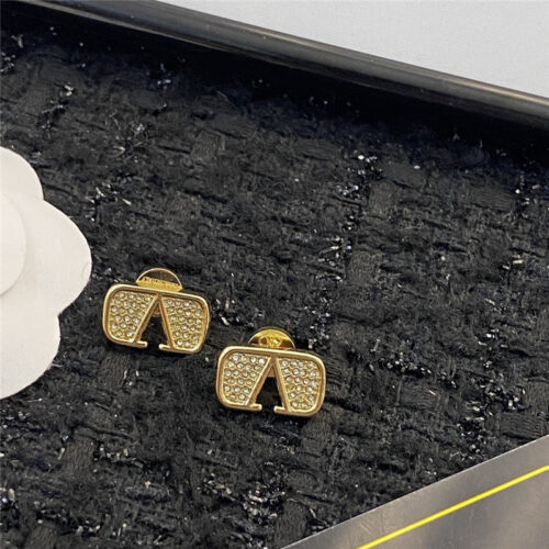 High Quality Luxury Valentino Gold Rhinestone Stud Earrings