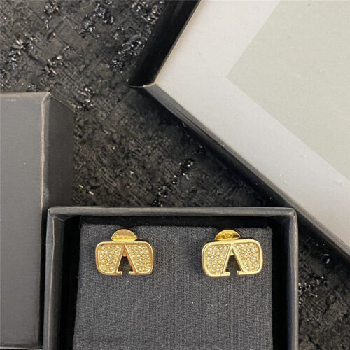High Quality Luxury Valentino Gold Rhinestone Stud Earrings product detail
