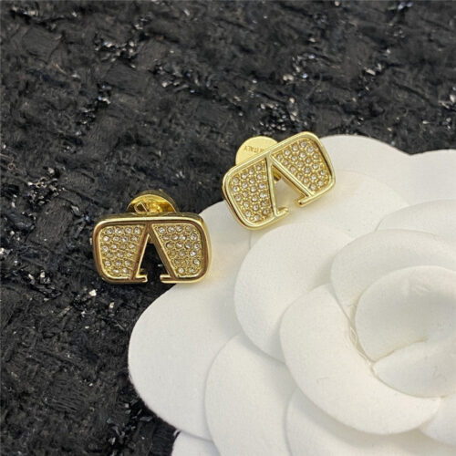 High Quality Luxury Valentino Gold Rhinestone Stud Earrings product detail