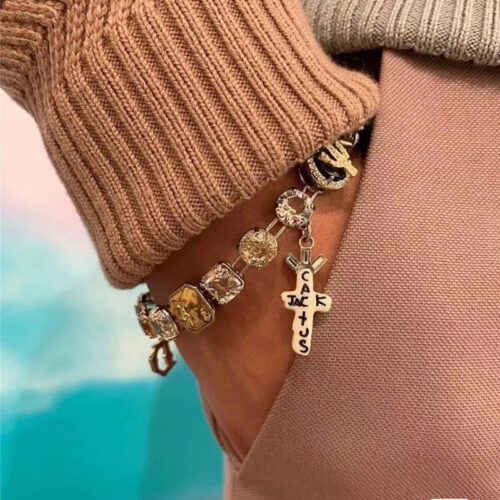 High Quality Luxury Dior Heavy Industry Bracelet product detail