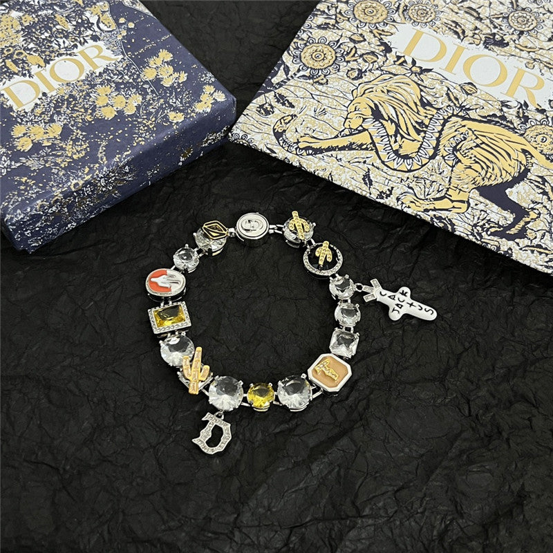 High Quality Luxury Dior Heavy Industry Bracelet product detail