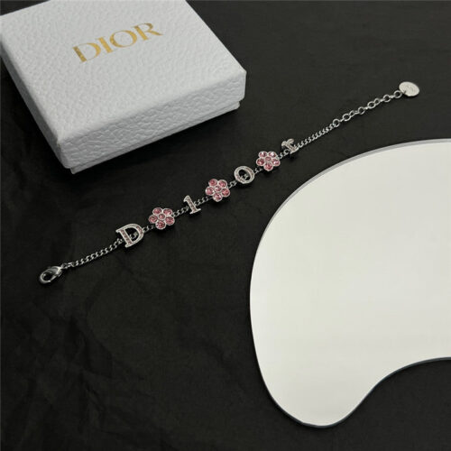 High Quality Luxury Dior New Bracelet product detail