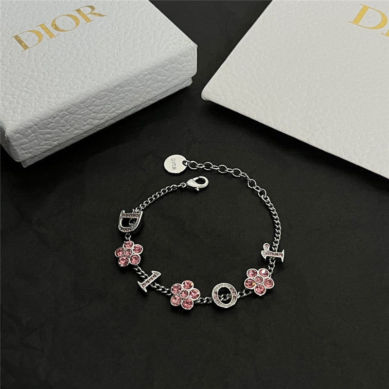 High Quality Luxury Dior New Bracelet product detail