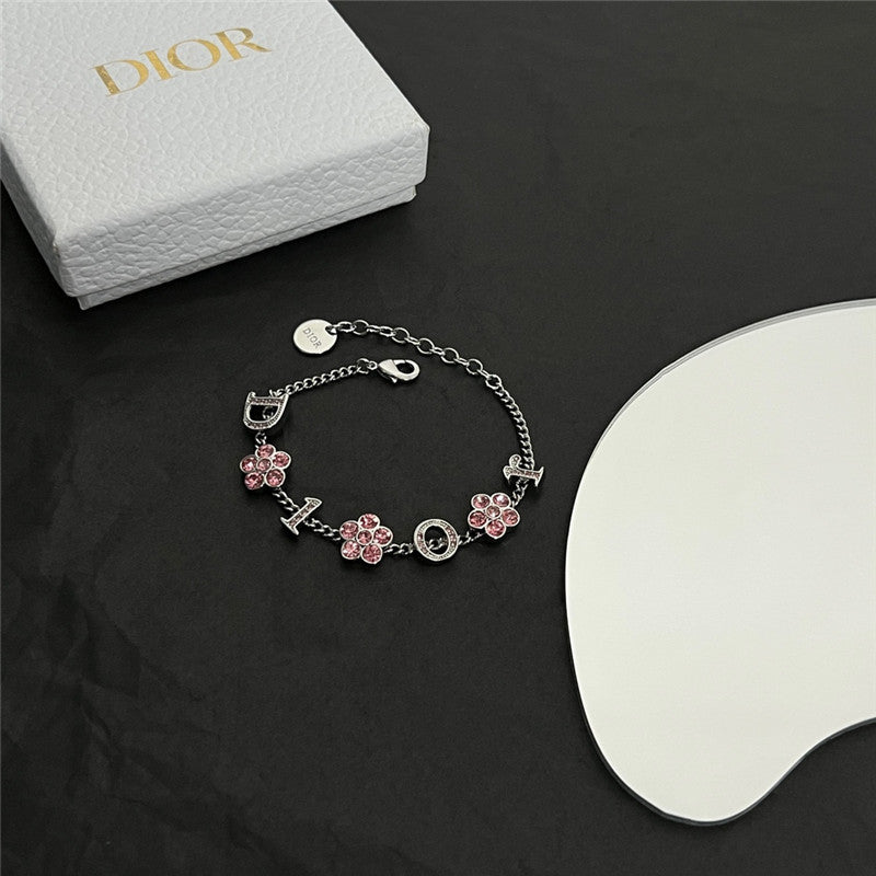 High Quality Luxury Dior New Bracelet product detail