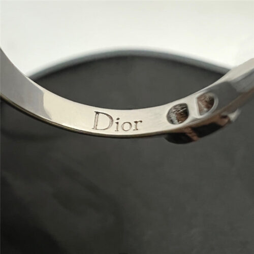 High Quality Luxury Dior Middle Age Ring – Style 50784 product detail