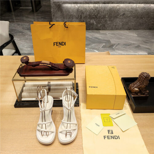 High Quality Luxury Fendi Color Block Haute Couture Sandals product detail