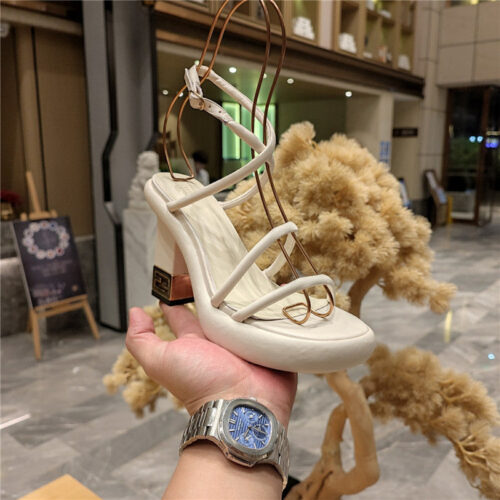 High Quality Luxury Fendi Color Block Haute Couture Sandals product detail