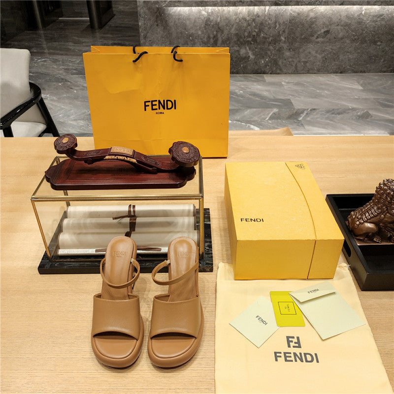 High Quality Luxury Fendi Block Heel Sandals product detail
