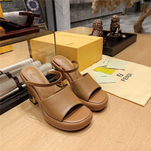 High Quality Luxury Fendi Block Heel Sandals