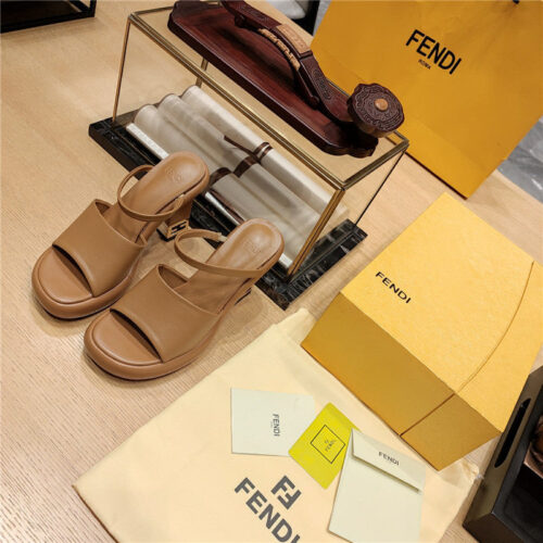 High Quality Luxury Fendi Block Heel Sandals alternate view