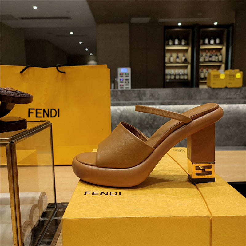 High Quality Luxury Fendi Block Heel Sandals product detail