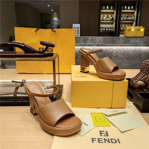 High Quality Luxury Fendi Block Heel Sandals product detail