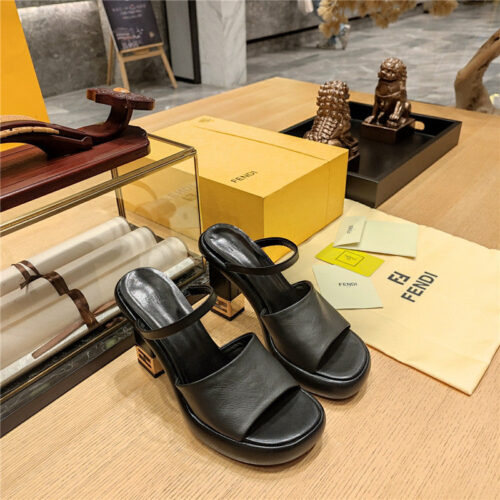 High Quality Luxury Fendi Block Heel Sandals – Style 60435