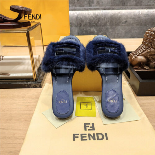 High Quality Luxury Fendi Flat Fur Slippers – Style 73363 product detail