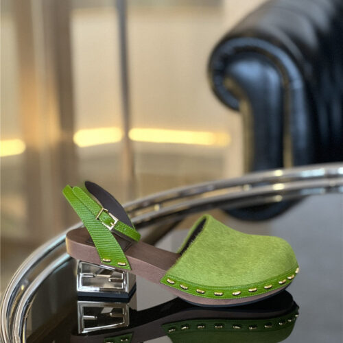 High Quality Luxury Fendi Classic Clogs product detail