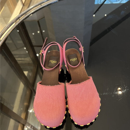 High Quality Luxury Fendi Classic Clogs – Style 46259 product detail