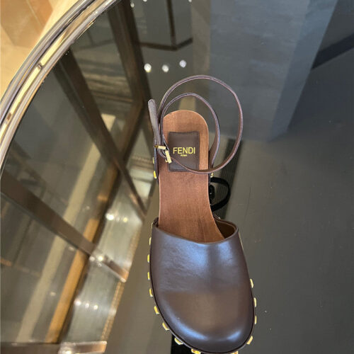 High Quality Luxury Fendi Classic Clogs – Style 41171 product detail