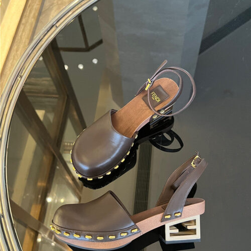 High Quality Luxury Fendi Classic Clogs – Style 41171 product detail