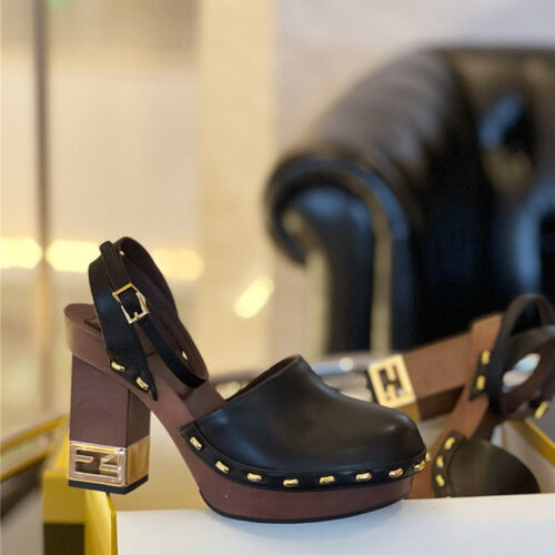High Quality Luxury Fendi Classic Clogs – Style 36083 alternate view