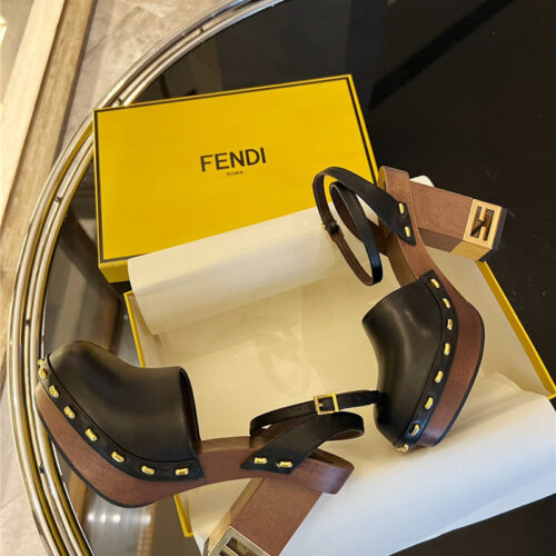 High Quality Luxury Fendi Classic Clogs – Style 36083 product detail