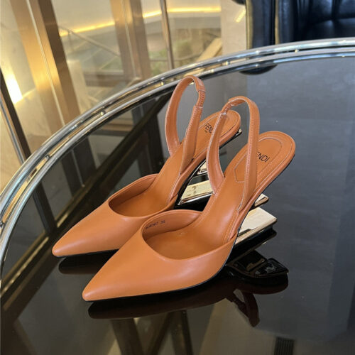 High Quality Luxury Fendi F-Shaped Three-Dimensional Heel Pumps – Style 26739 alternate view