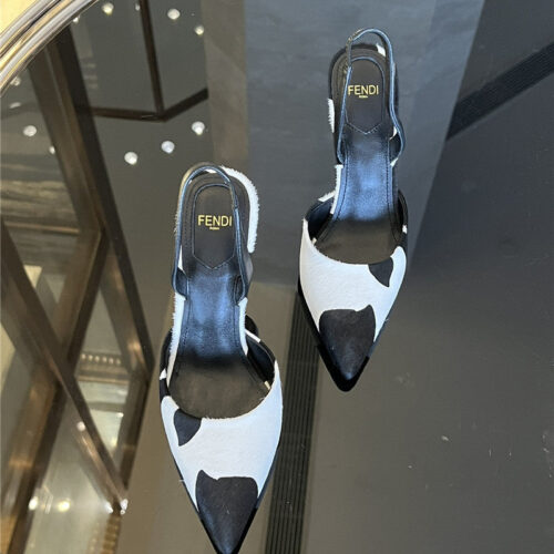 High Quality Luxury Fendi Polka Dot Horsehair Slingback Pumps product detail