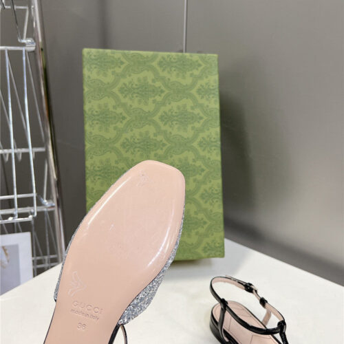 High Quality Luxury Gucci Double G Hardware Buckle Embellished Sandals – Style 74643 product detail
