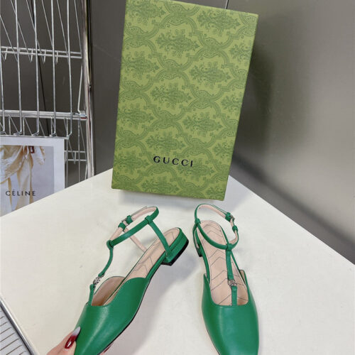 High Quality Luxury Gucci Double G Hardware Buckle Embellished Sandals – Style 07411 product detail