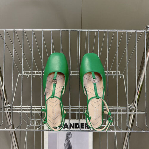 High Quality Luxury Gucci Double G Hardware Buckle Embellished Sandals – Style 07411 product detail