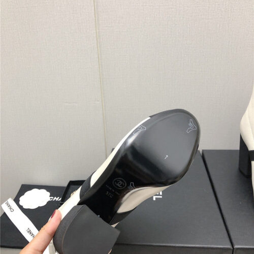 High Quality Luxury Chanel Explosion Bow Snow White Short Boots product detail
