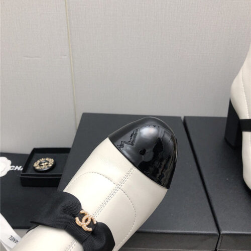 High Quality Luxury Chanel Explosion Bow Snow White Short Boots product detail