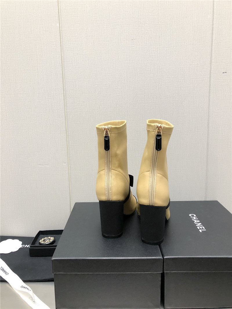 High Quality Luxury Chanel Explosion Bow Snow White Short Boots – Style 91974 product detail