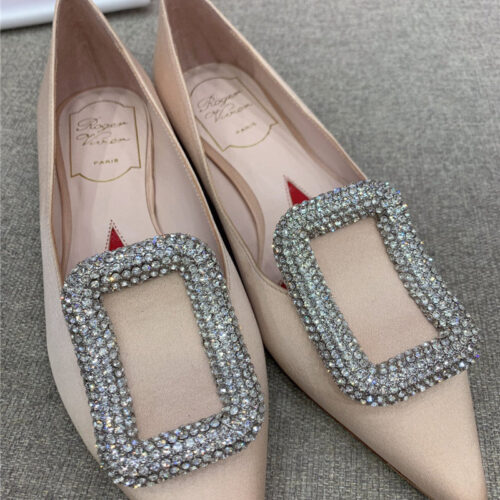 High Quality Luxury Roger Vivier Classic Diamond Buckle Silk Pumps product detail