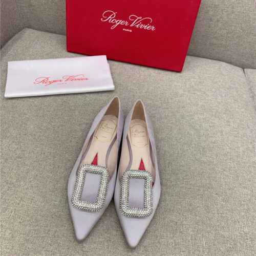 High Quality Luxury Roger Vivier Classic Diamond Buckle Silk Pumps – Style 11220 product detail